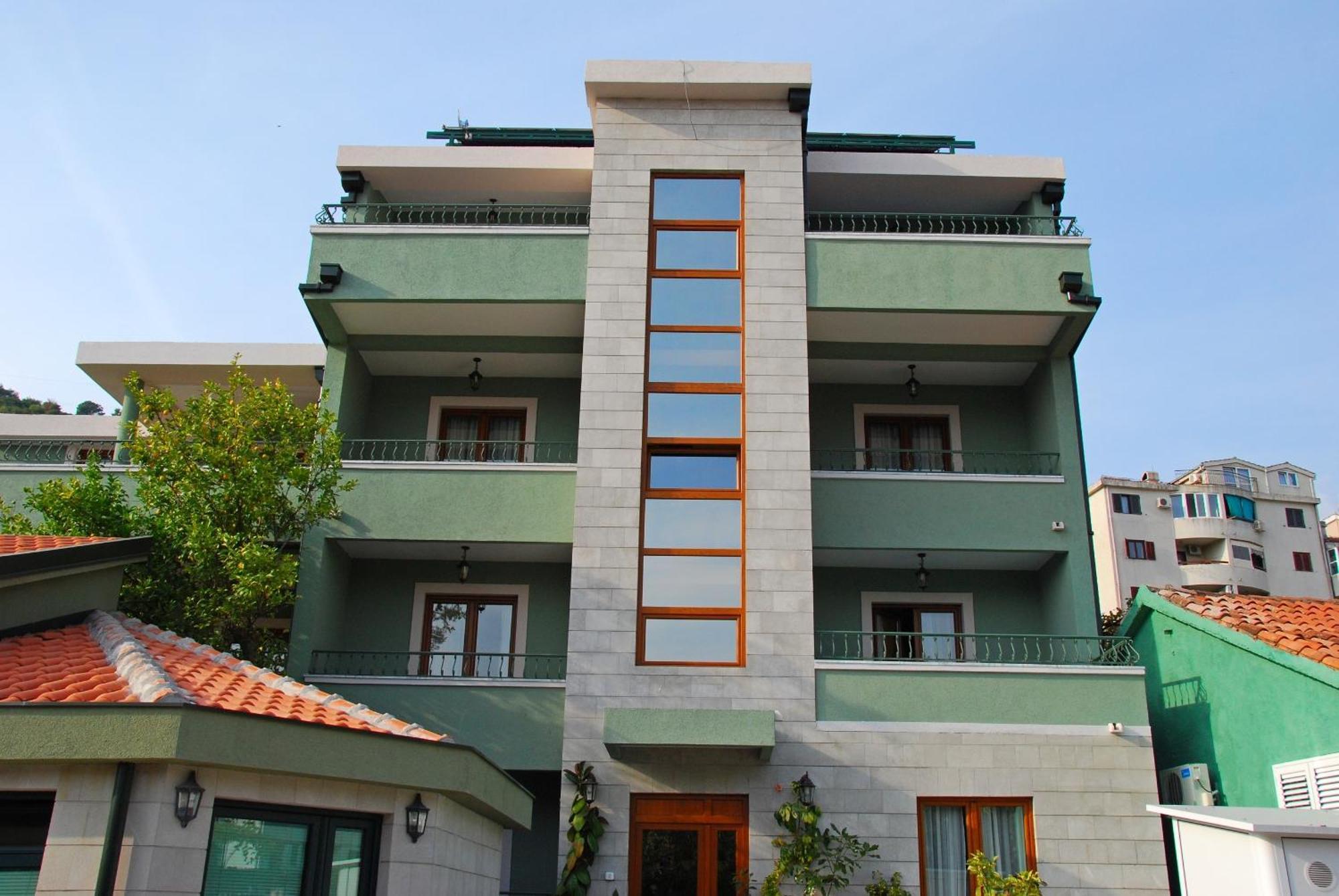 Apartments Krapina Budua Esterno foto